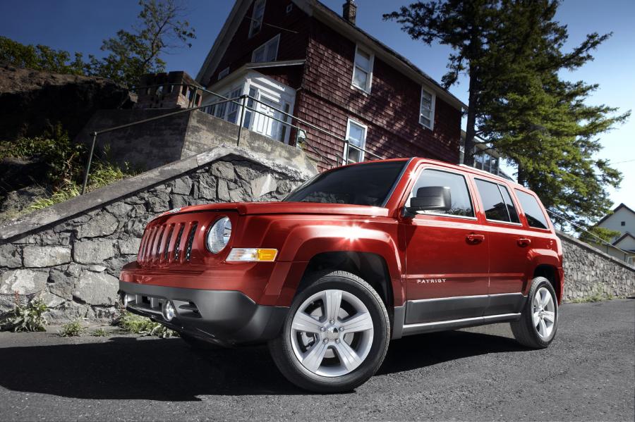  Jeep Patriot 2011 года  (фото 7 из 36)